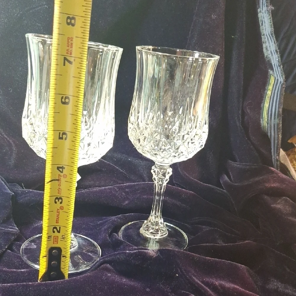 Elegant Crystal Pair Wine Glass Set of 2